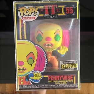 Pop! Movies Pennywise Vinyl Figure - Yellow and Pink